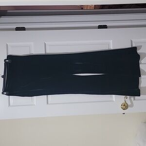 Lulu's new velvet green flare pants